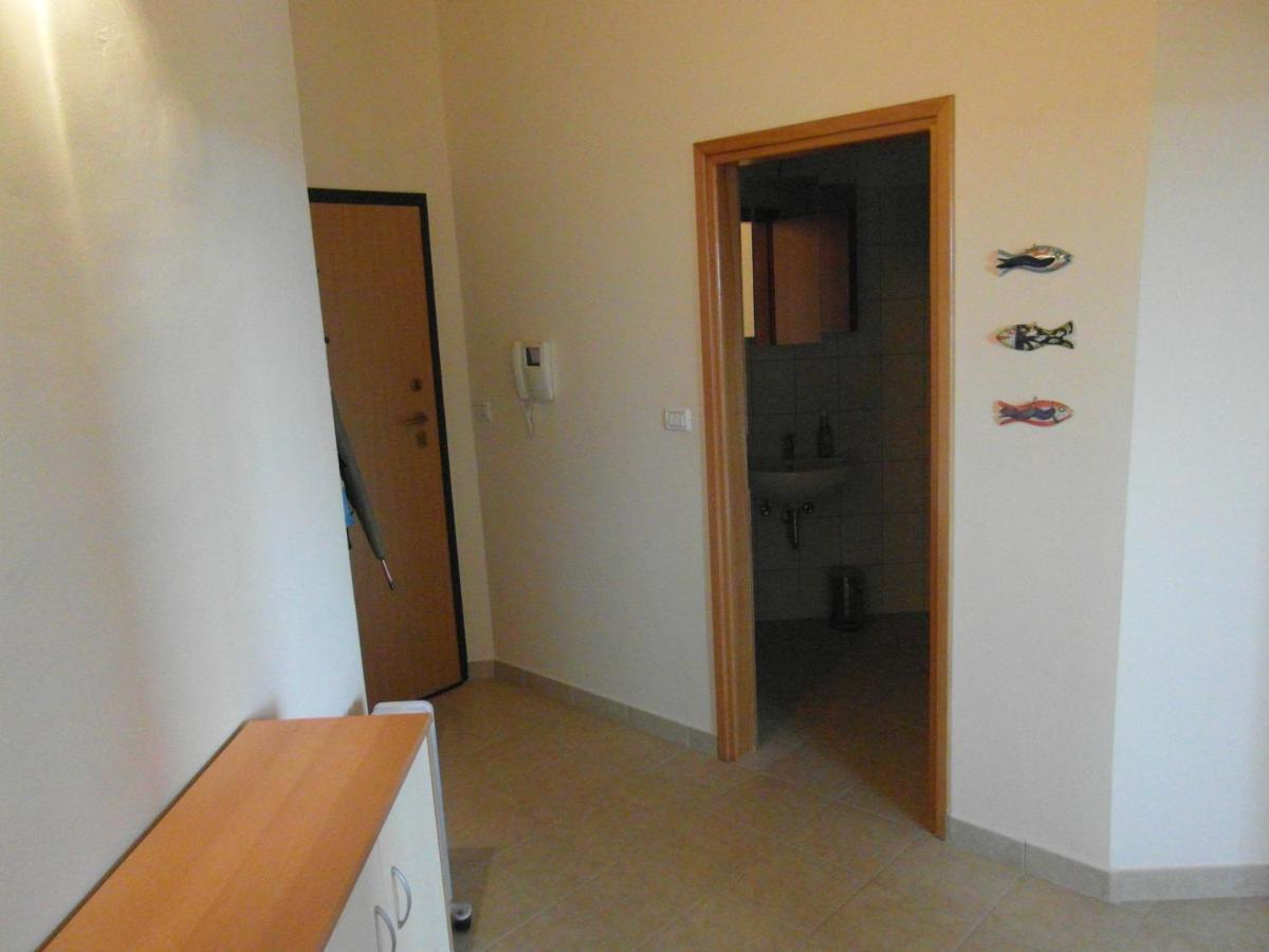 Bentley - Sea-View - 2 Bedroom Apartment Premantura Bagian luar foto