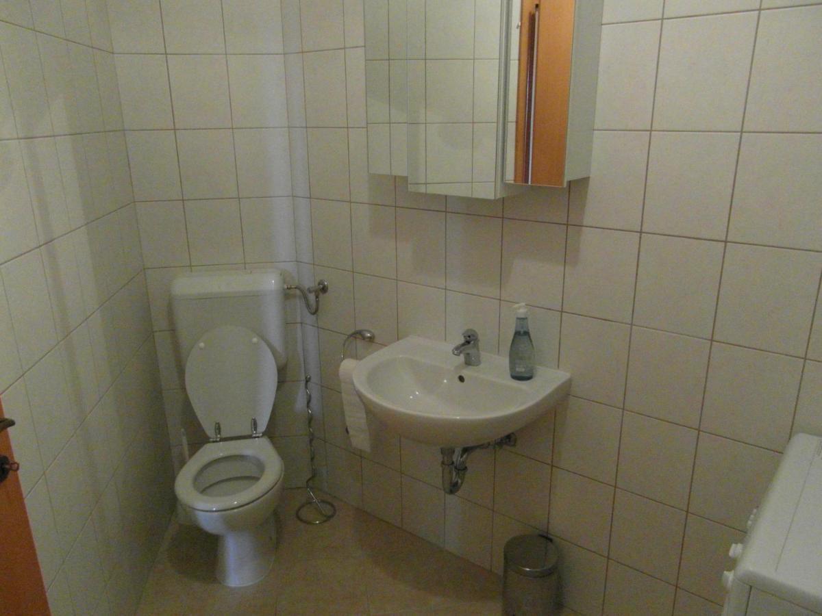 Bentley - Sea-View - 2 Bedroom Apartment Premantura Bagian luar foto